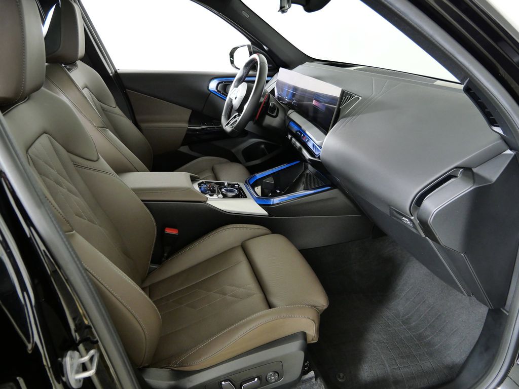 Thumbnail: 2025 BMW X3 - 26