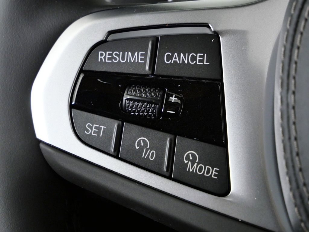 Thumbnail: 2026 BMW X5 - 41