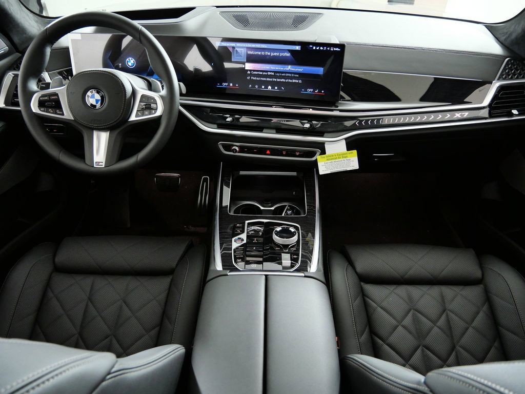 Thumbnail: 2026 BMW X7 - 7