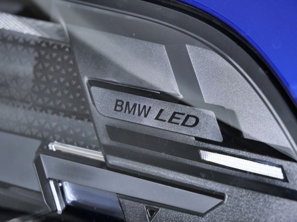 Thumbnail: 2026 BMW X5 - 4
