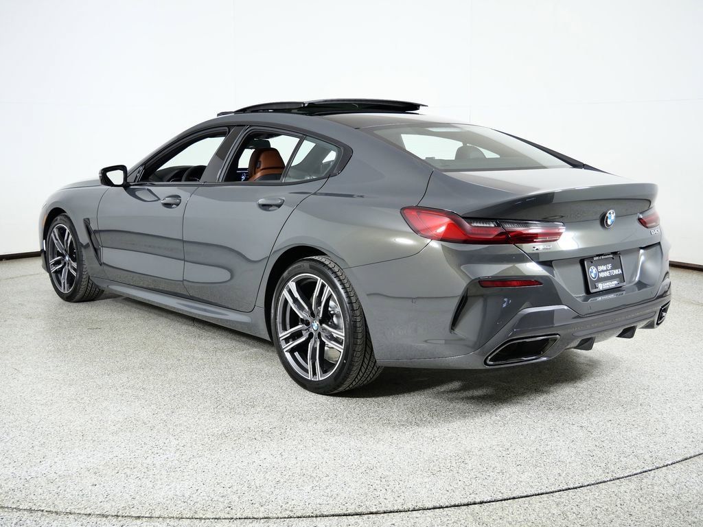 Thumbnail: 2026 BMW 8 Series - 16