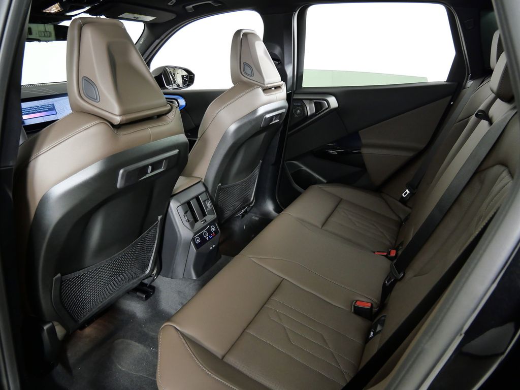 Thumbnail: 2026 BMW X3 - 31