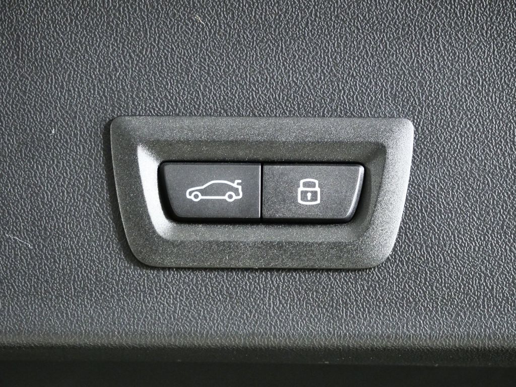 Thumbnail: 2026 BMW X3 - 28