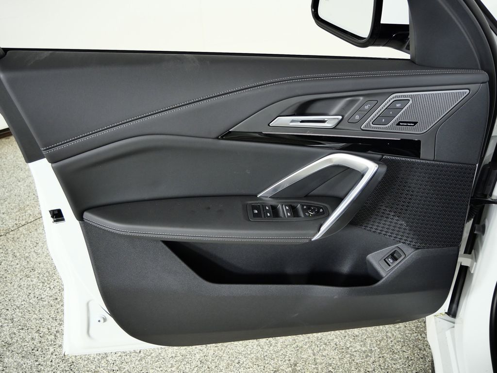 Thumbnail: 2026 BMW X1 - 31