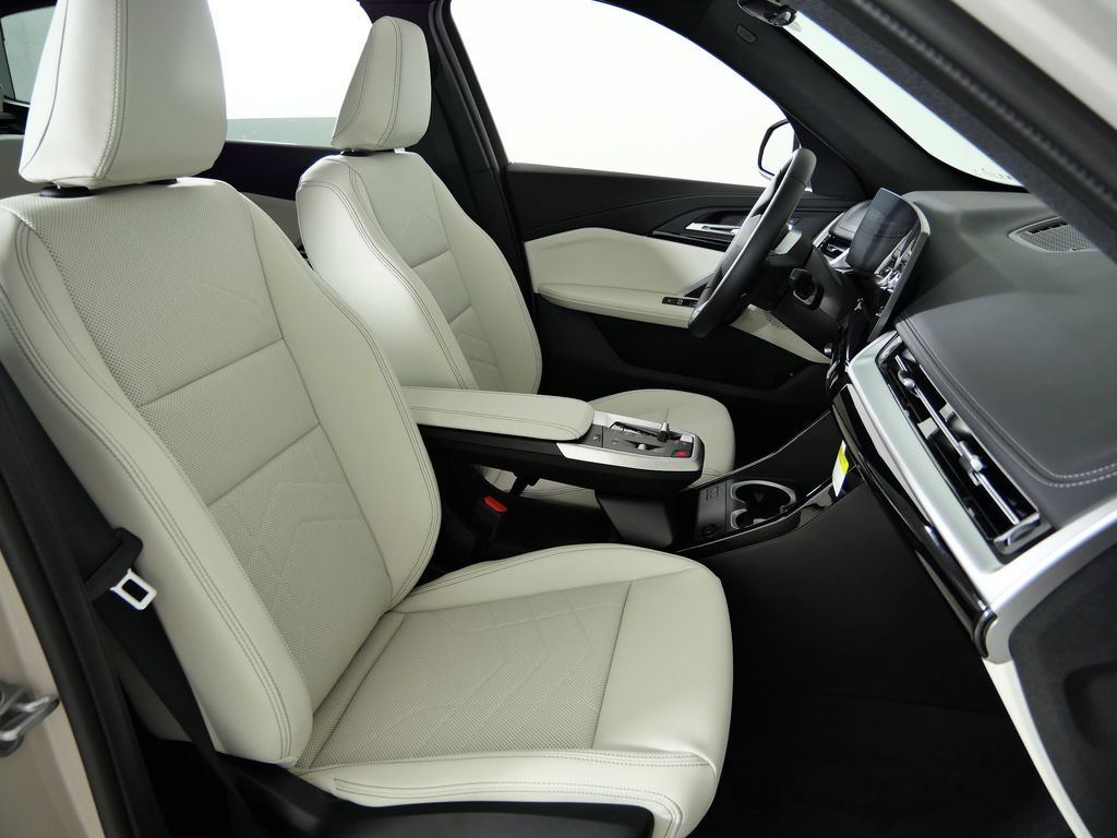 Thumbnail: 2026 BMW X1 - 21