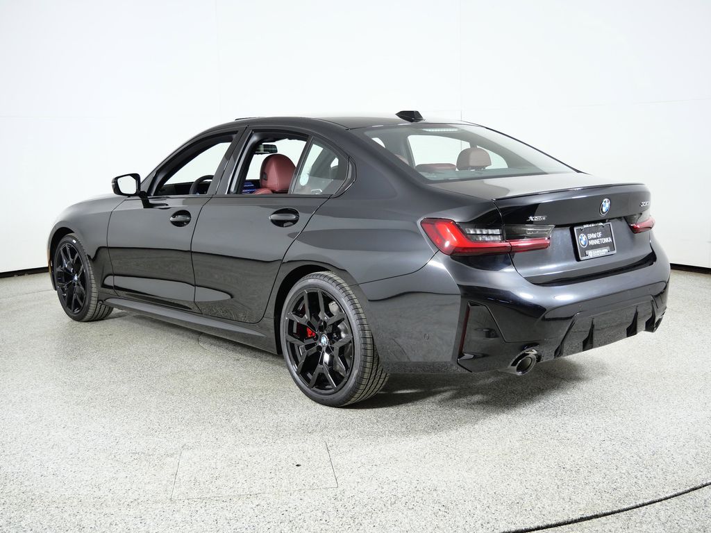 Thumbnail: 2026 BMW 3 Series - 14