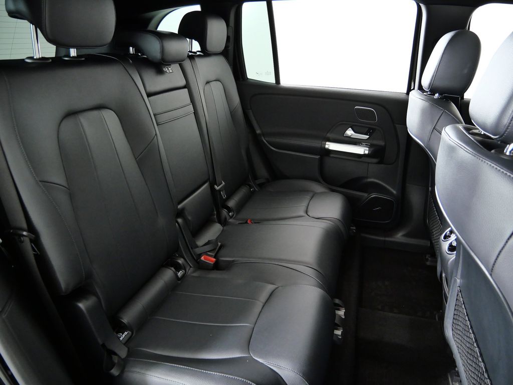 Thumbnail: 2022 Mercedes-Benz EQB - 27