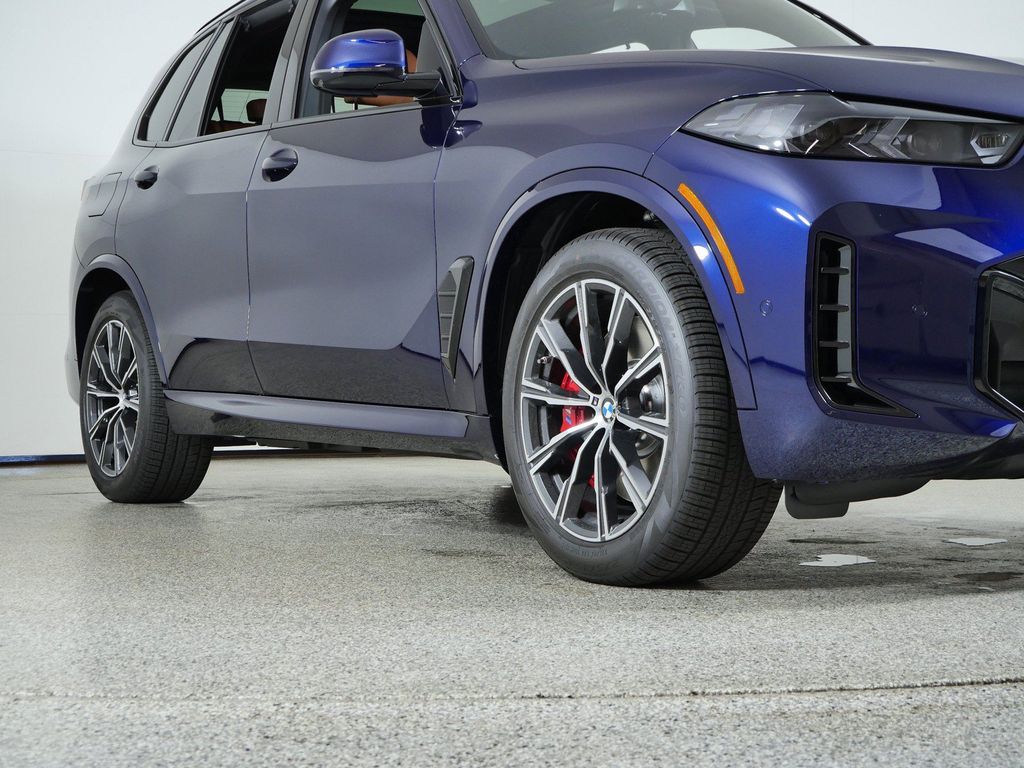 Thumbnail: 2026 BMW X5 - 6