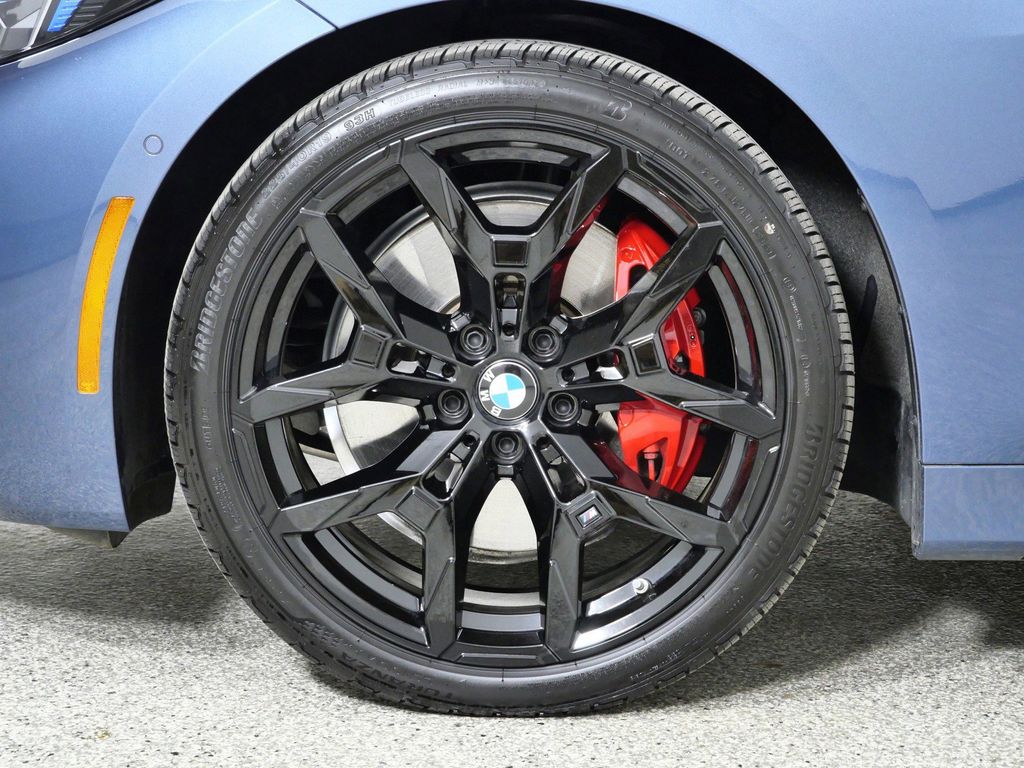 Thumbnail: 2025 BMW 4 Series - 21