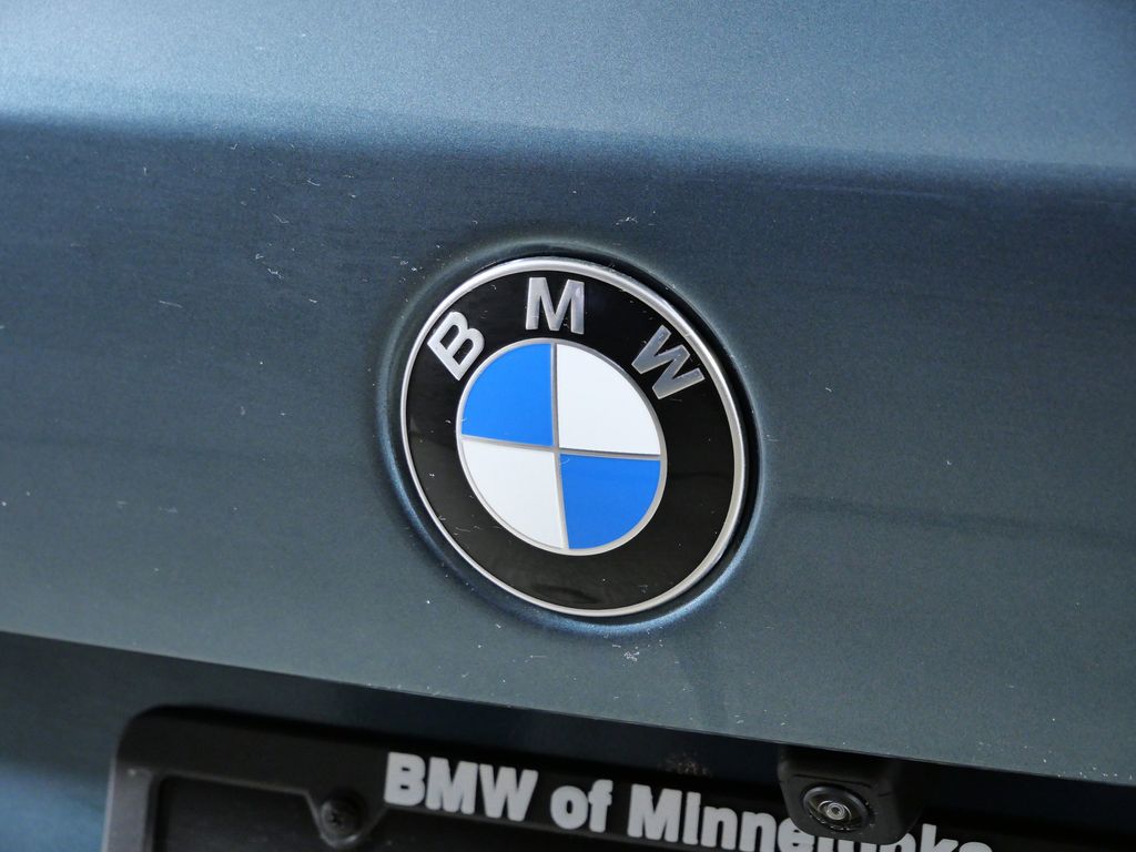 Thumbnail: 2026 BMW X5 - 11