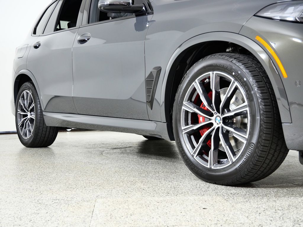 Thumbnail: 2026 BMW X5 - 6