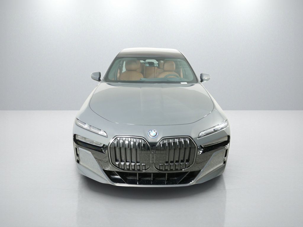 Thumbnail: 2025 BMW 7 Series - 15