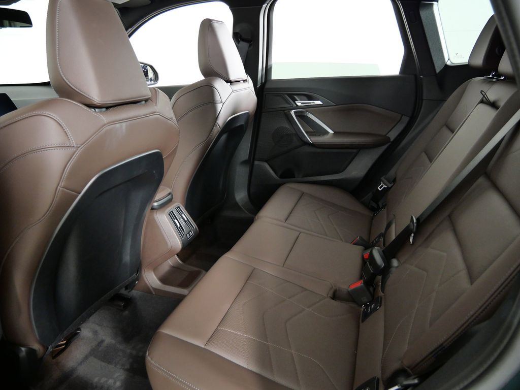 Thumbnail: 2025 BMW X1 - 34