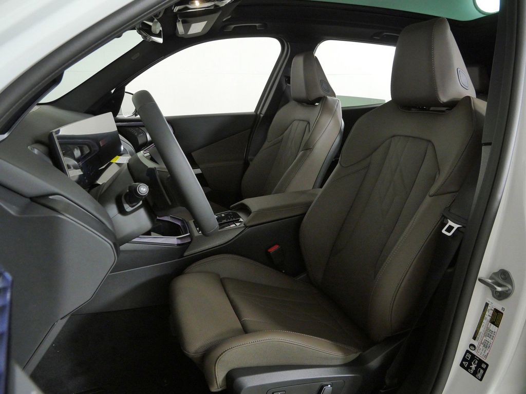 Thumbnail: 2026 BMW X3 - 34