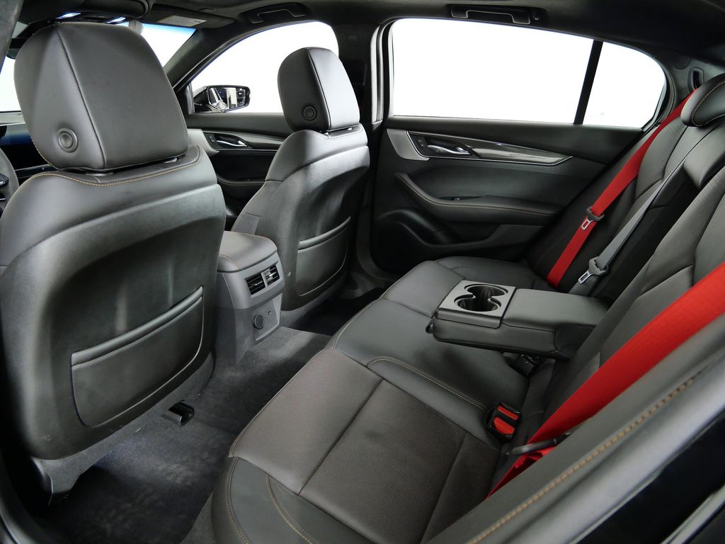 Thumbnail: 2022 Cadillac CT5 - 30