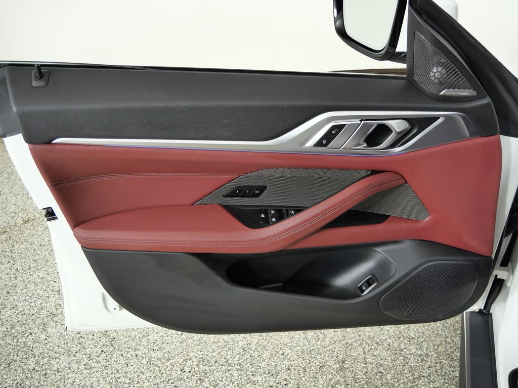 Thumbnail: 2025 BMW i4 - 37