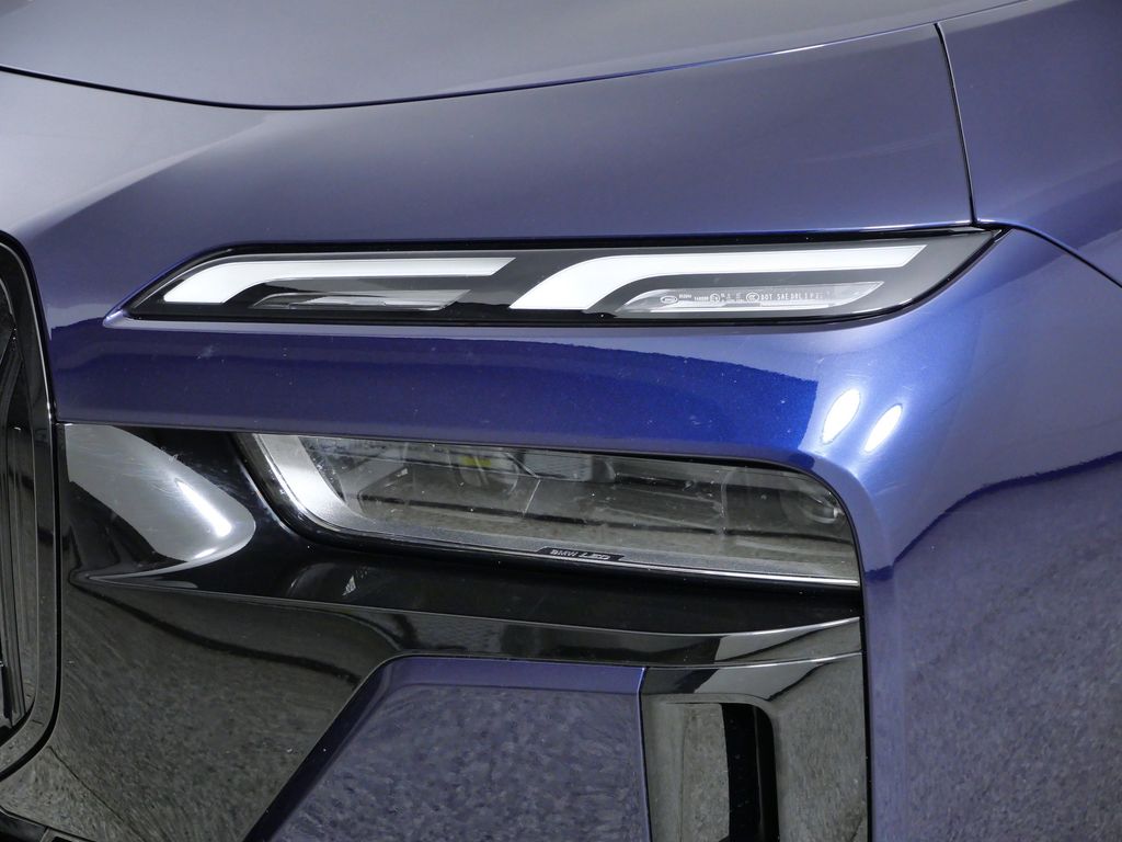 Thumbnail: 2023 BMW 7 Series - 4