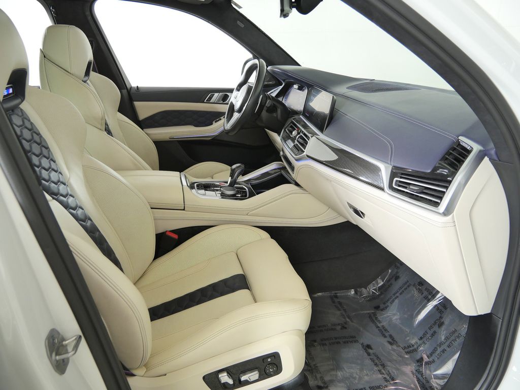 Thumbnail: 2023 BMW X5 - 20