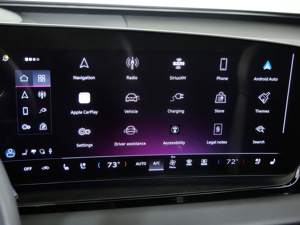 Thumbnail: 2025 Audi Q6 e-tron - 42