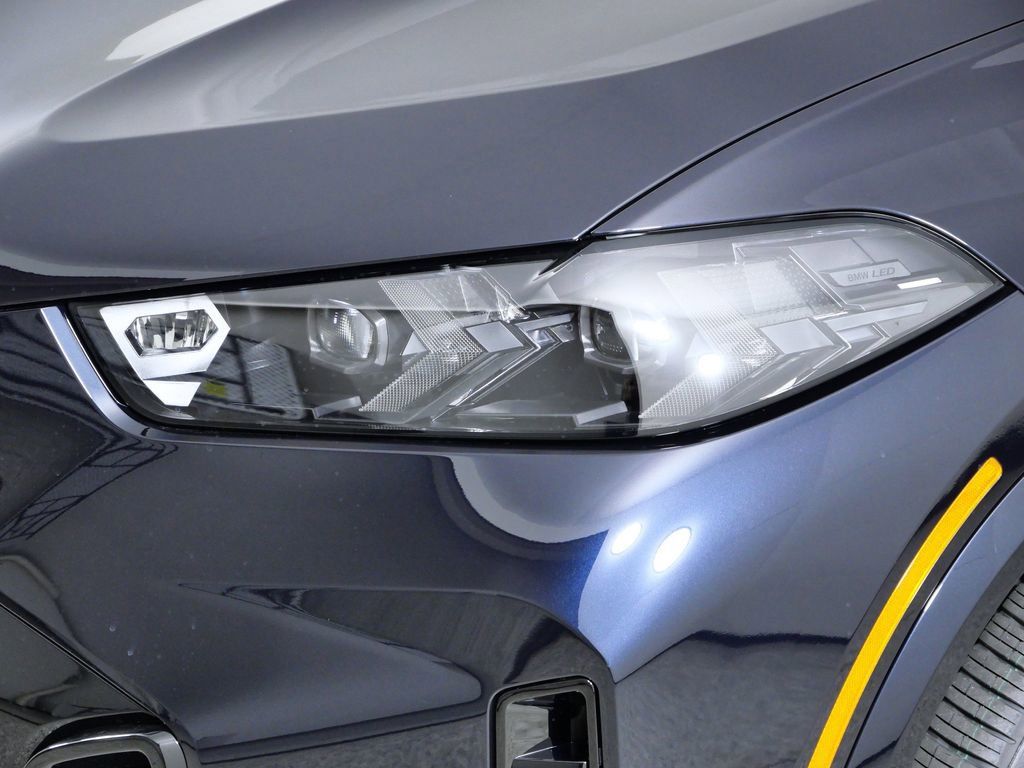 Thumbnail: 2026 BMW X5 - 5