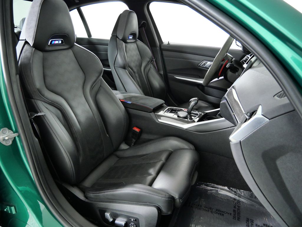 Thumbnail: 2022 BMW M3 - 22