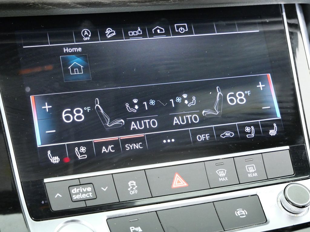 Thumbnail: 2020 Audi Q8 - 45