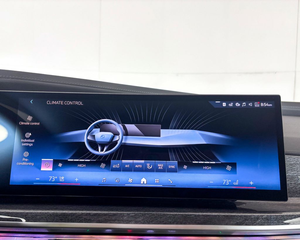 Thumbnail: 2025 BMW 7 Series - 41