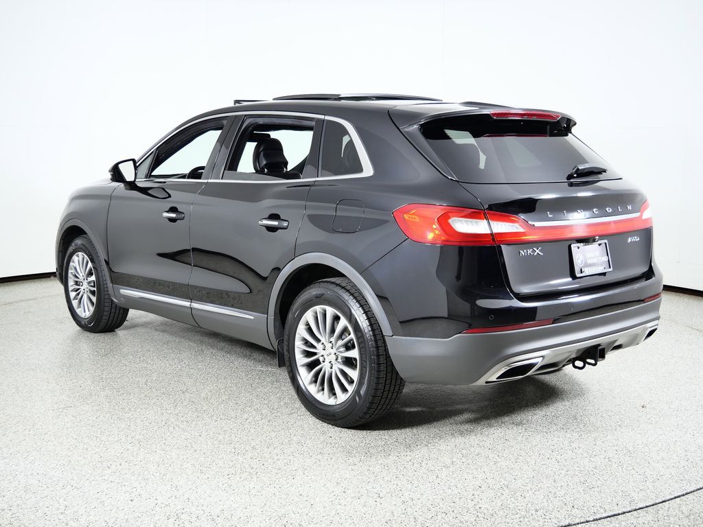 Thumbnail: 2017 Lincoln MKX - 15
