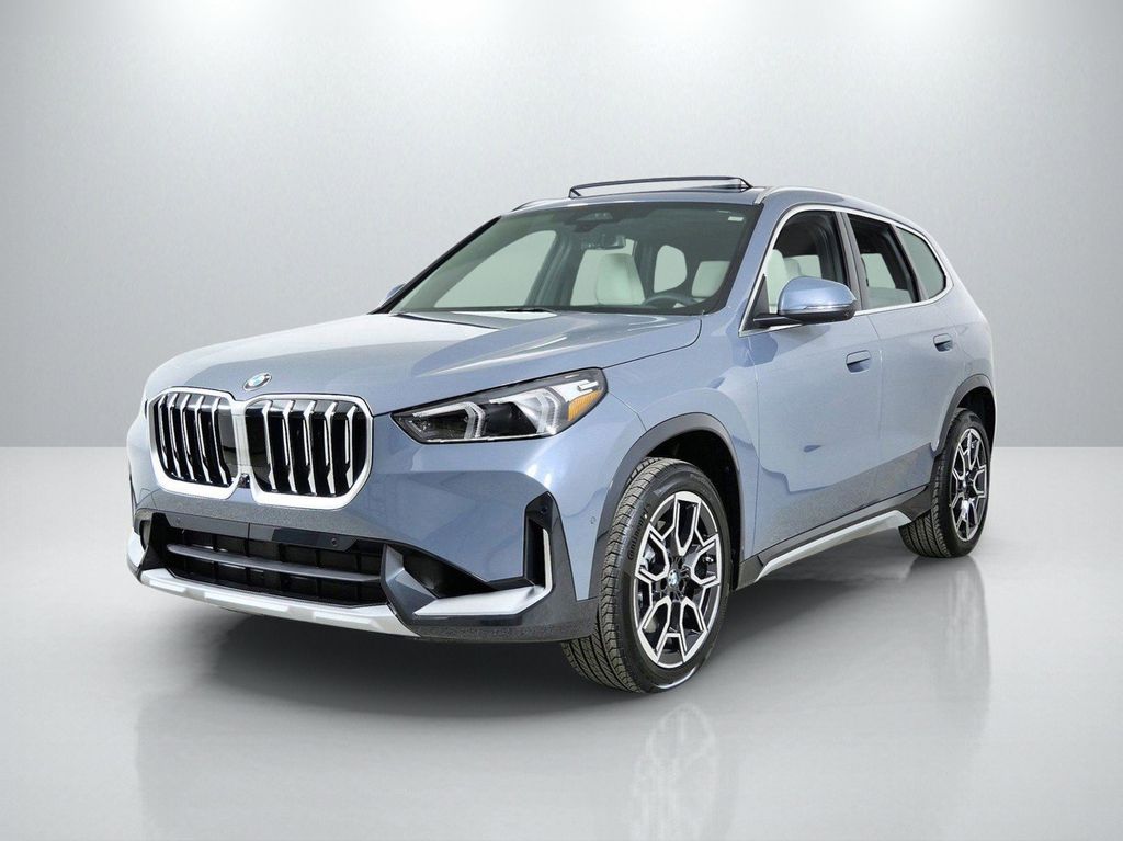 Thumbnail: 2026 BMW X1 - 1
