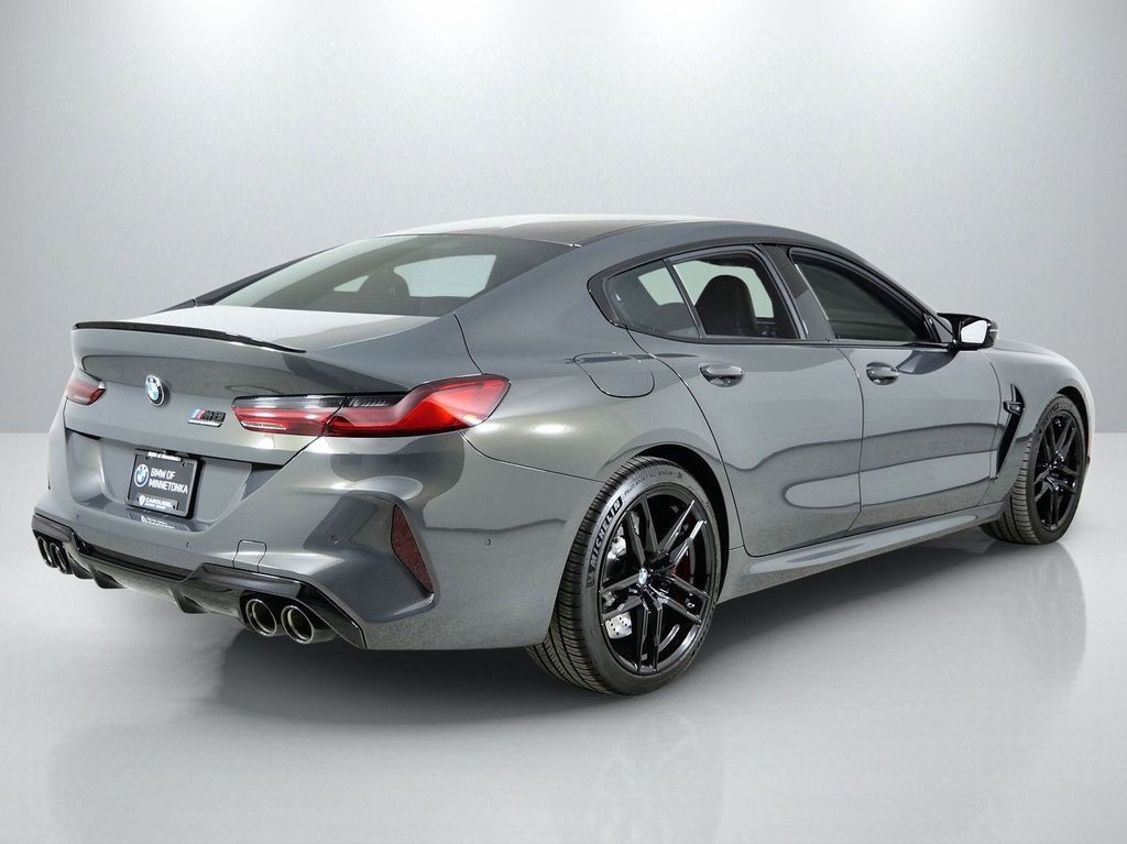 Thumbnail: 2025 BMW M8 - 10