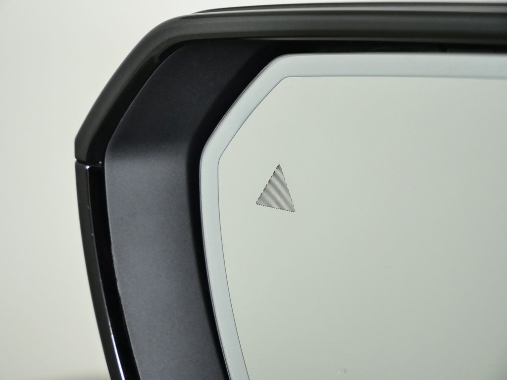 Thumbnail: 2025 BMW iX - 42