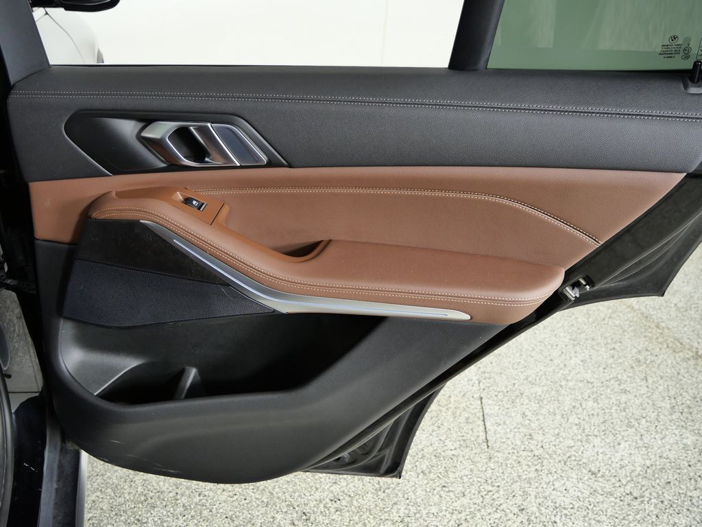 Thumbnail: 2022 BMW X5 - 25