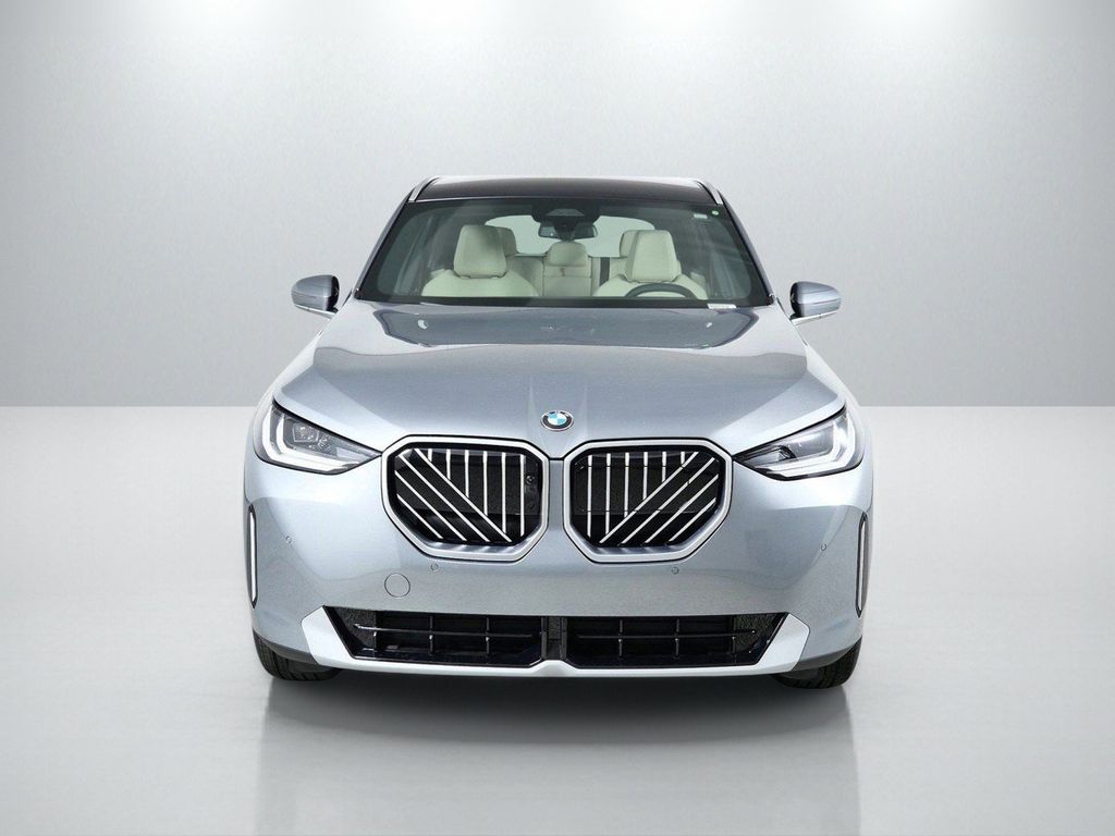 Thumbnail: 2026 BMW X3 - 3