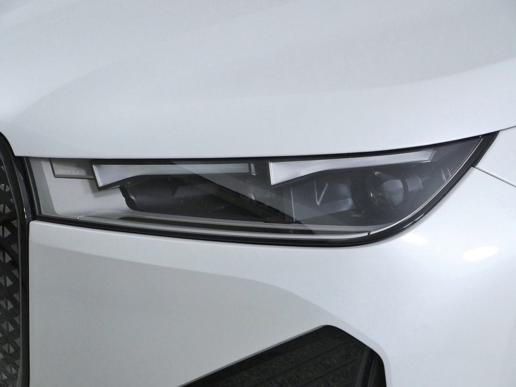 Thumbnail: 2024 BMW iX - 3