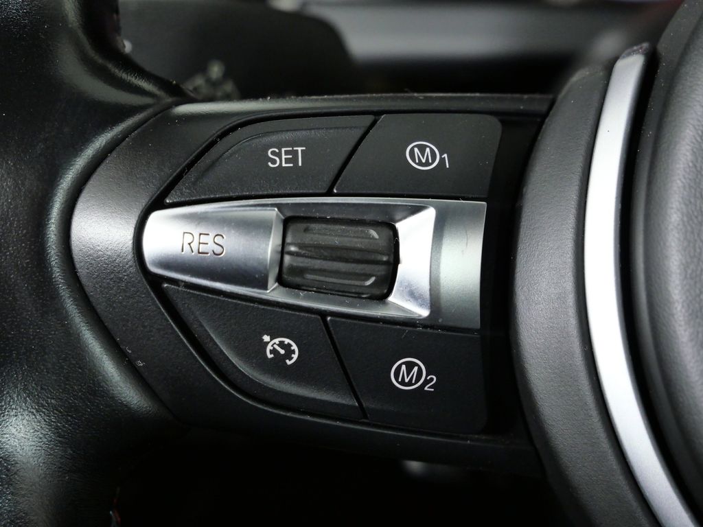 Thumbnail: 2015 BMW M6 - 37