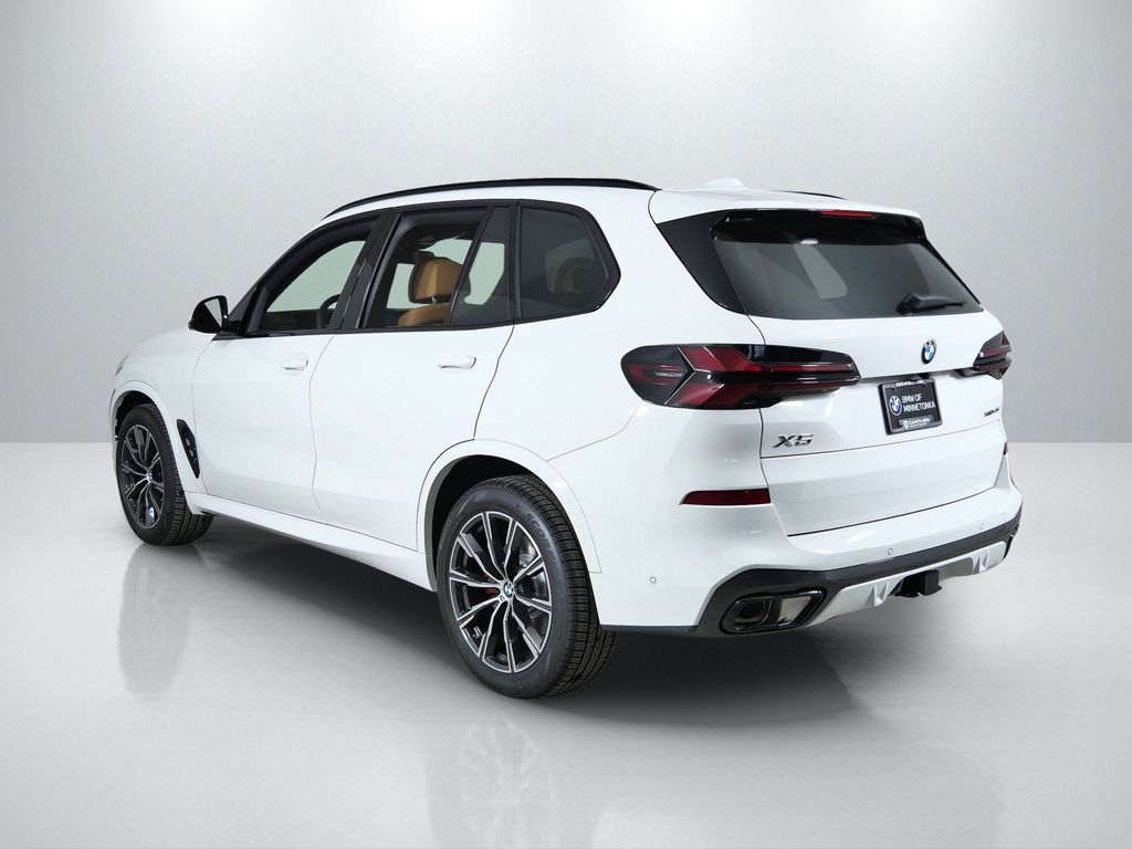 Thumbnail: 2026 BMW X5 - 14