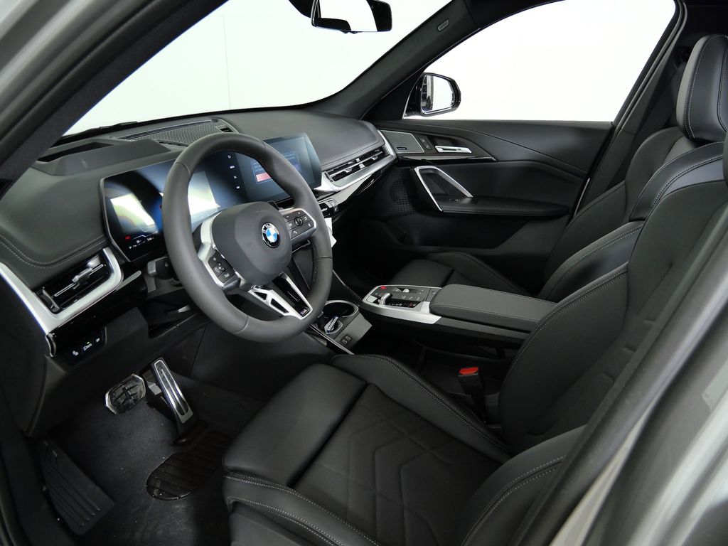 Thumbnail: 2026 BMW X1 - 32