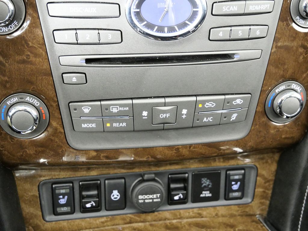 Thumbnail: 2015 INFINITI QX80 - 44