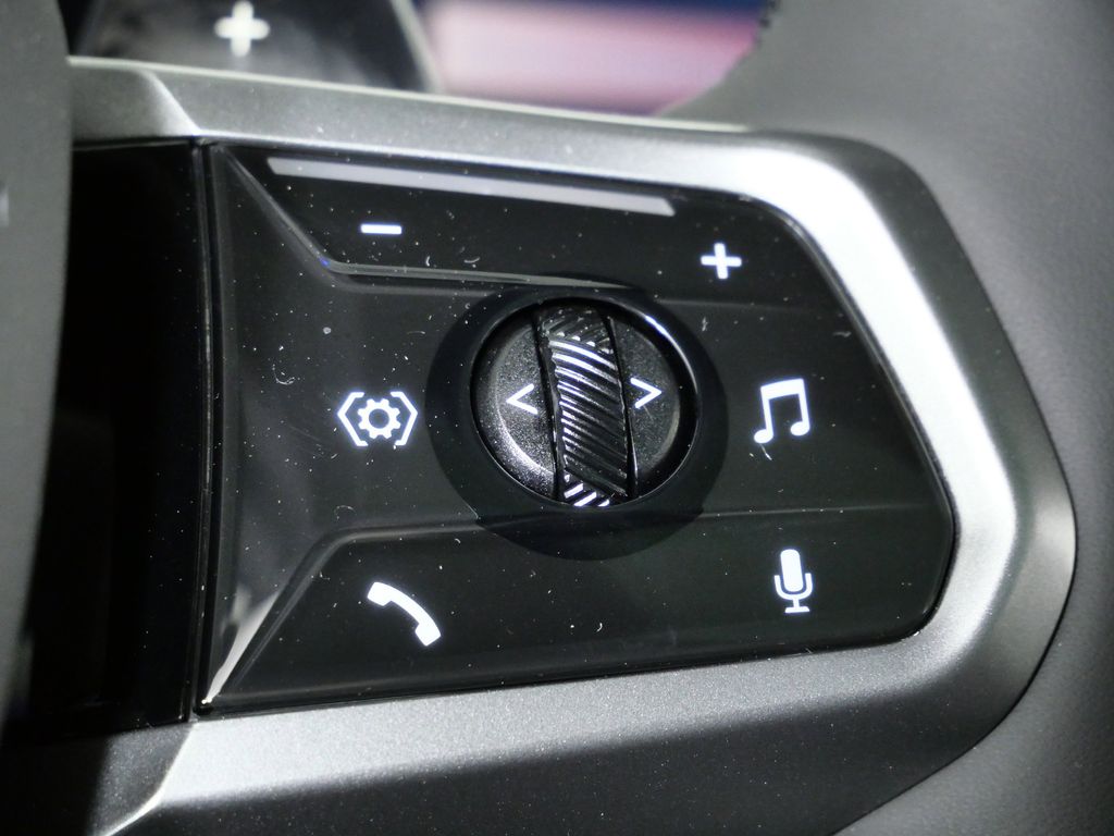 Thumbnail: 2026 BMW X3 - 41