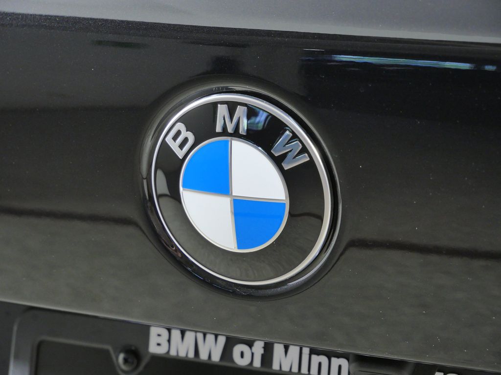 Thumbnail: 2026 BMW X5 - 11