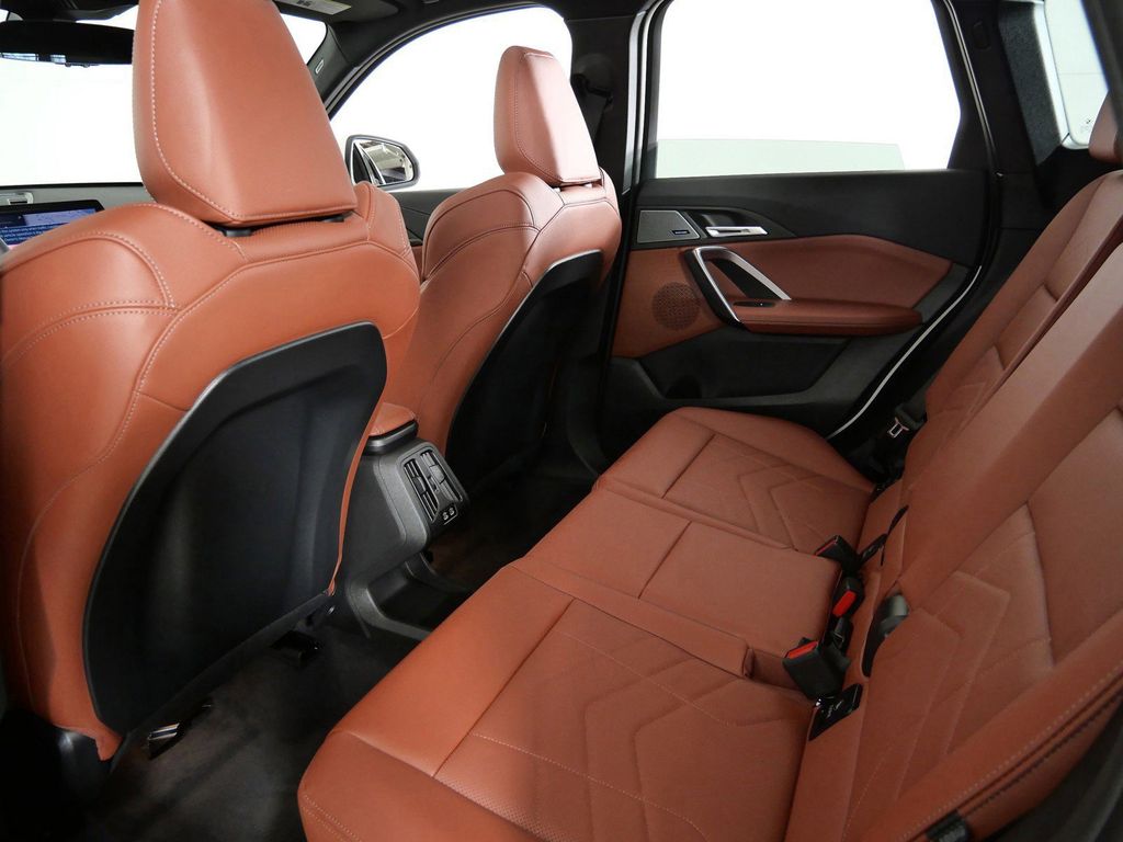 Thumbnail: 2026 BMW X1 - 30