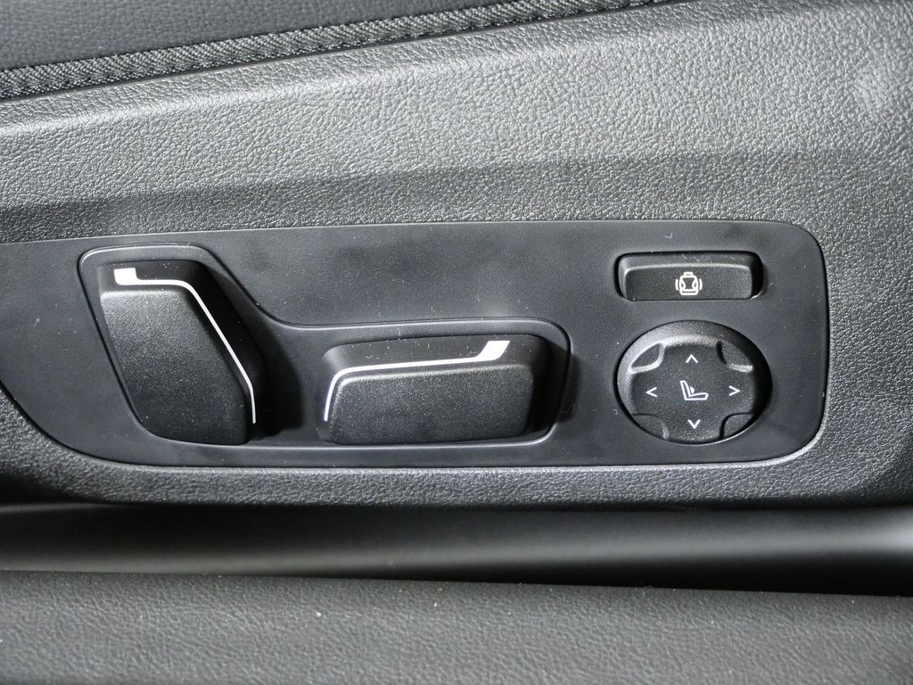 Thumbnail: 2026 BMW M2 - 20