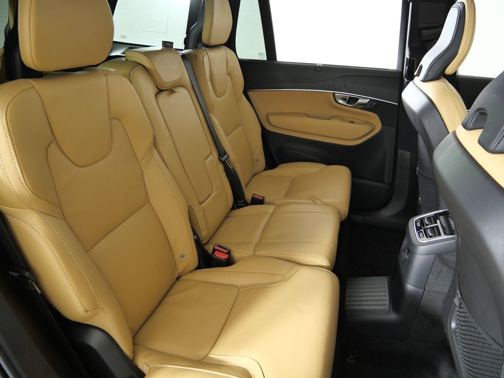 Thumbnail: 2024 Volvo XC90 - 27