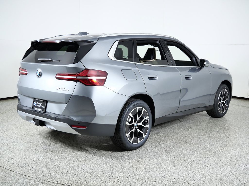 Thumbnail: 2026 BMW X3 - 9
