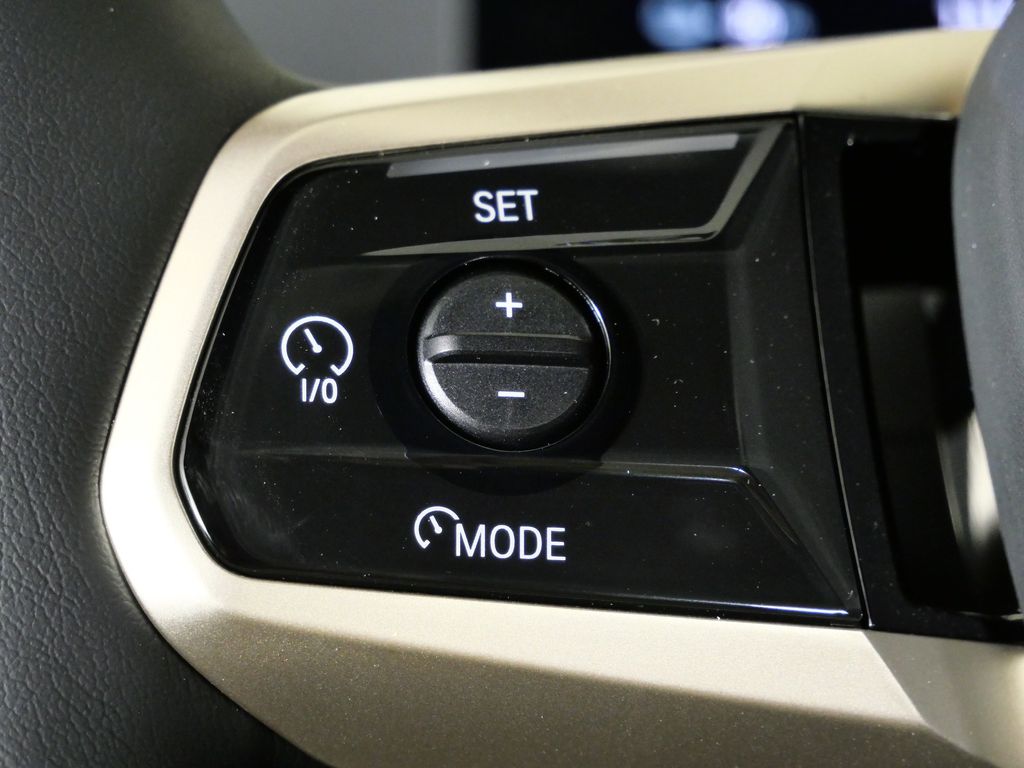 Thumbnail: 2026 BMW iX - 39