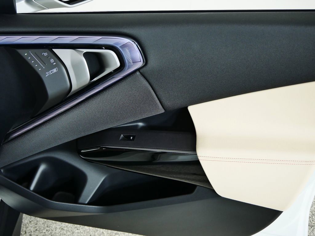 Thumbnail: 2026 BMW X3 - 21