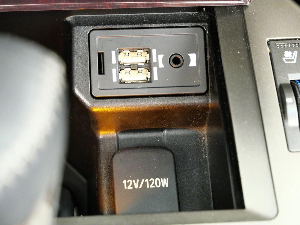 Thumbnail: 2014 Lexus GX - 47