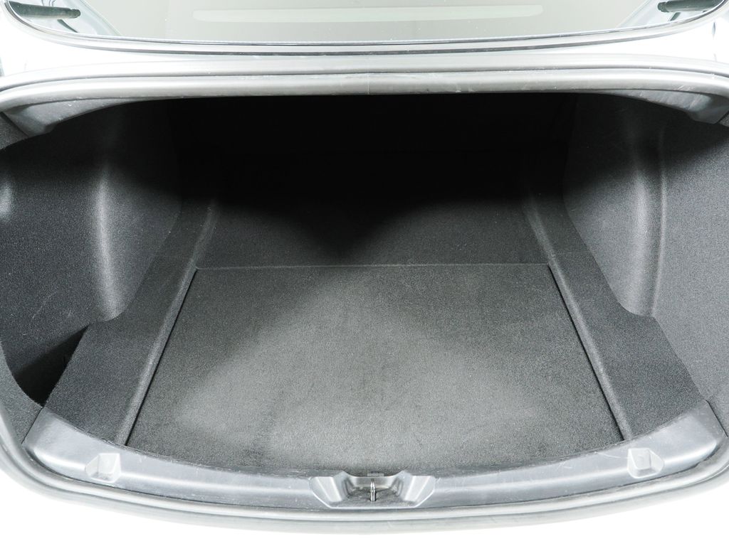 Thumbnail: 2020 Tesla Model 3 - 24