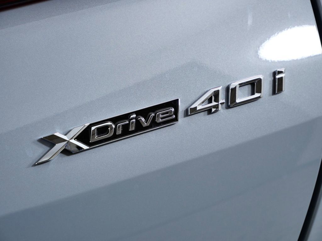 Thumbnail: 2026 BMW X6 - 14