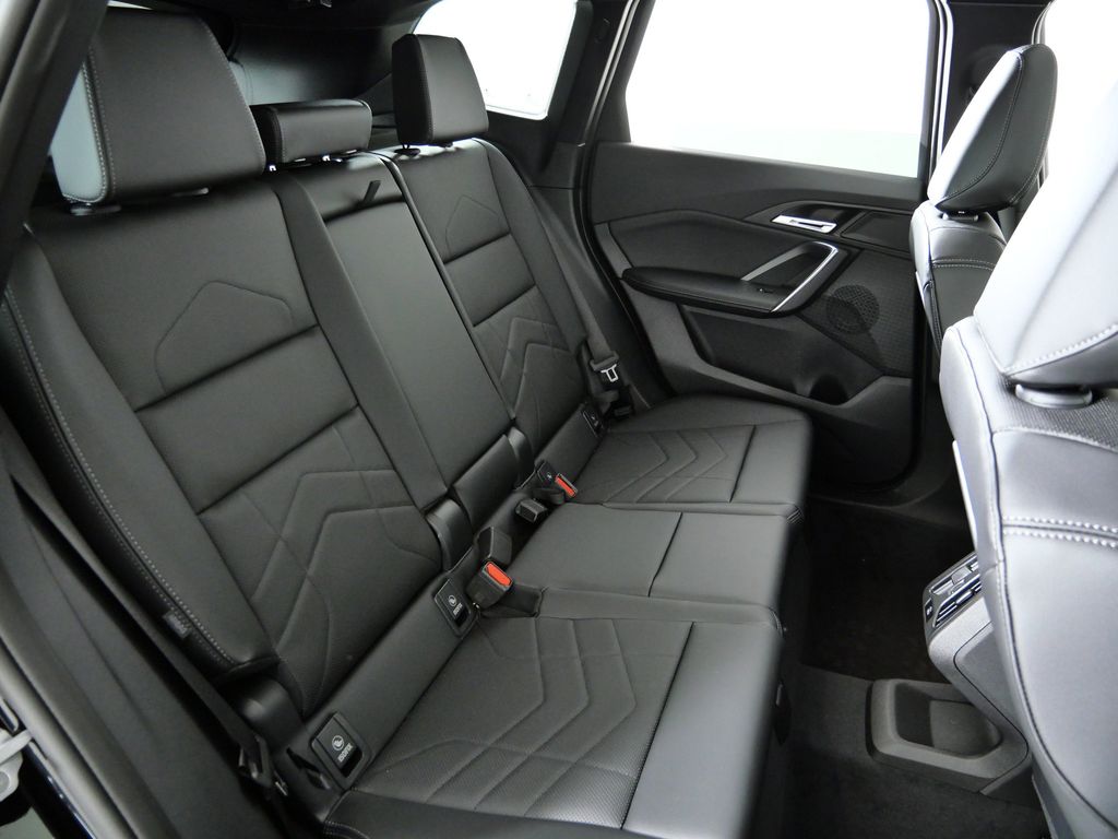 Thumbnail: 2026 BMW X1 - 25